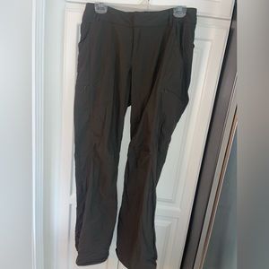 REI Womens Hiking Cargo Pants UPF 50 Olive Green Stretch Sz 6 Adjustable Bottoms